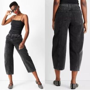 Chic Black Boyfriend Jeans
